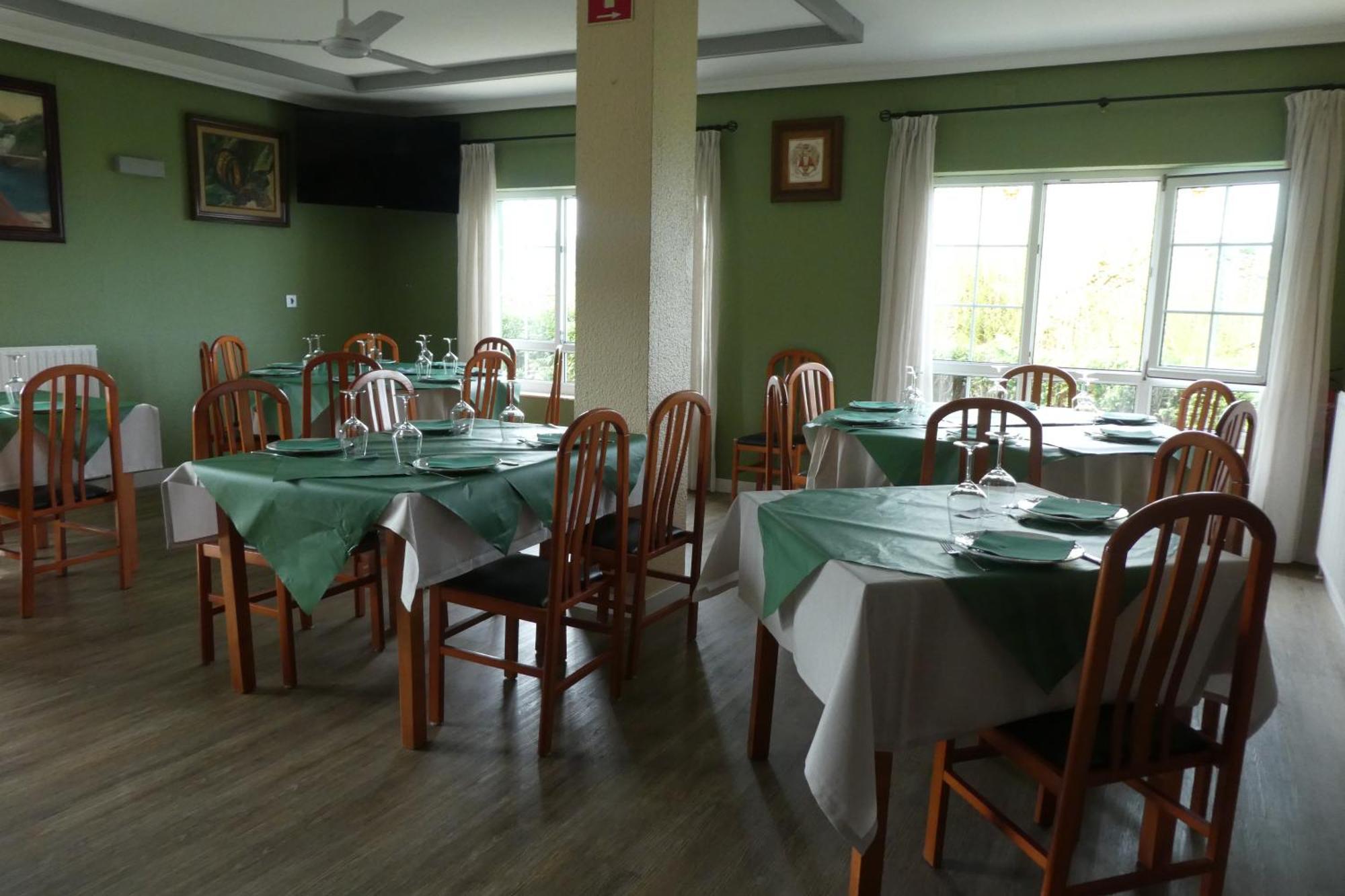 Hotel Restaurante El Fornon Novellana Exteriér fotografie